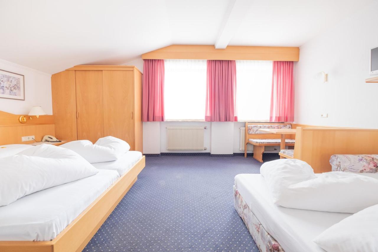 Bed and Breakfast Garni Volgger Brunico Esterno foto