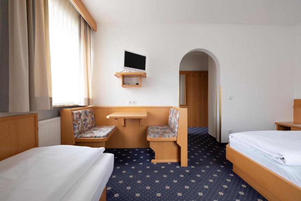 Bed and Breakfast Garni Volgger Brunico Esterno foto