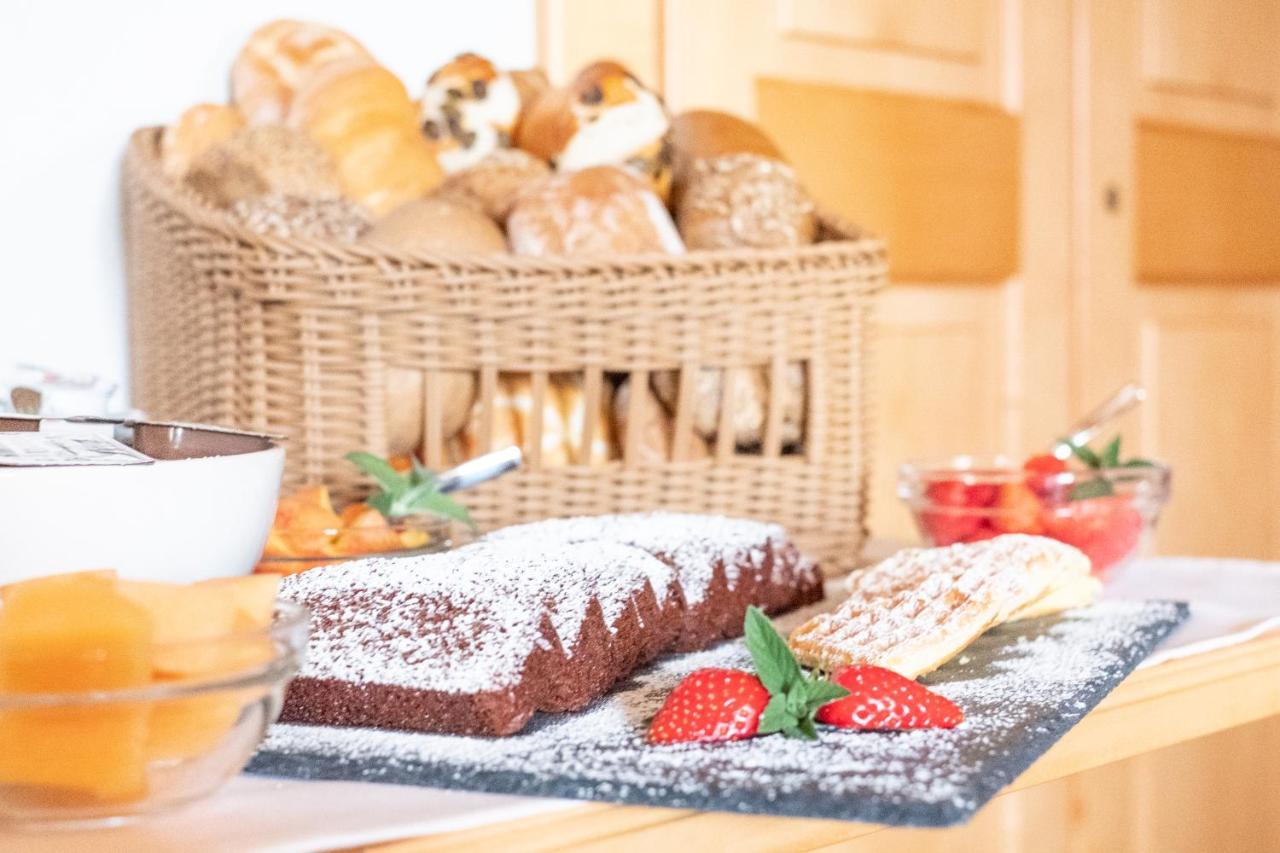 Bed and Breakfast Garni Volgger Brunico Esterno foto